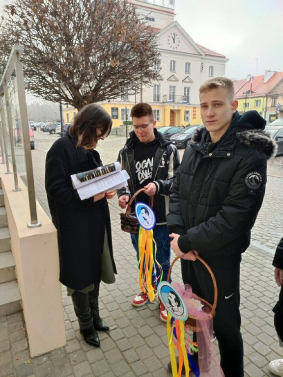 Międzynarodowy Dzień Życzliwości i Pozdrowień