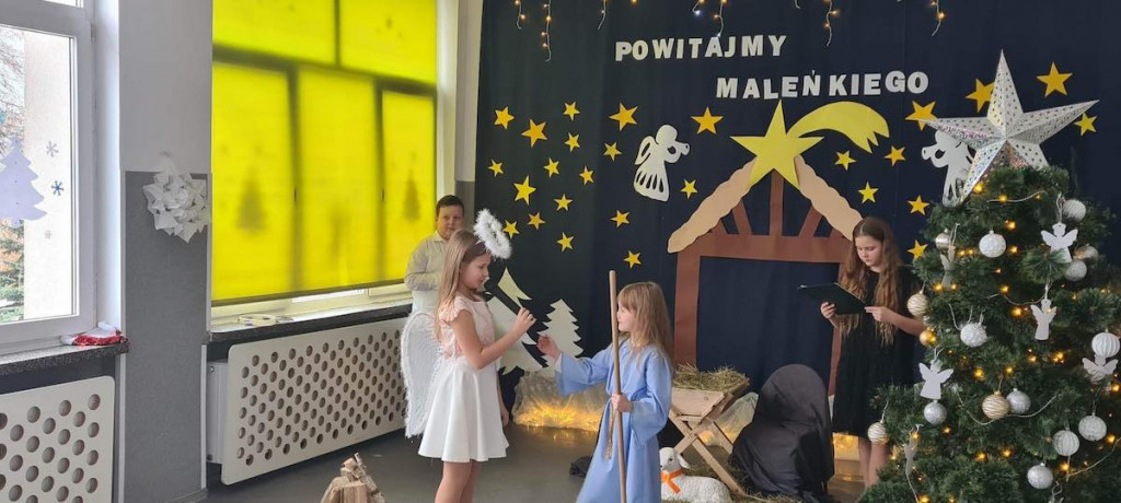 Jasełka szkolne w Płocochowie