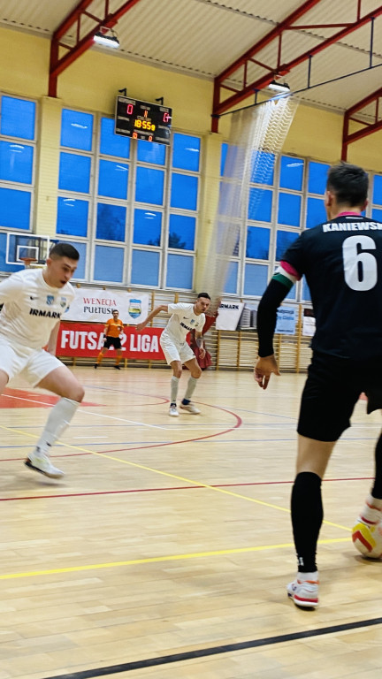 Dynamiczna gra pułtuskich futsalowców
