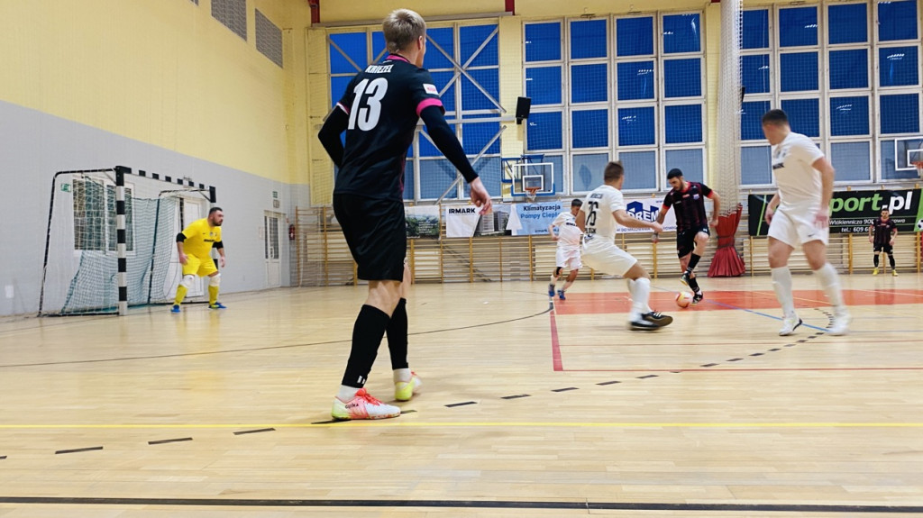 Dynamiczna gra pułtuskich futsalowców