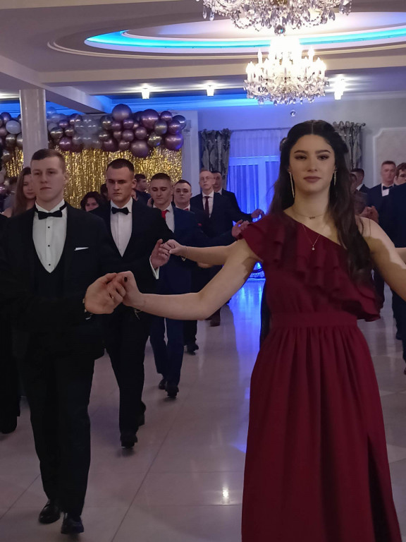 Nie tańczyli w mundurach