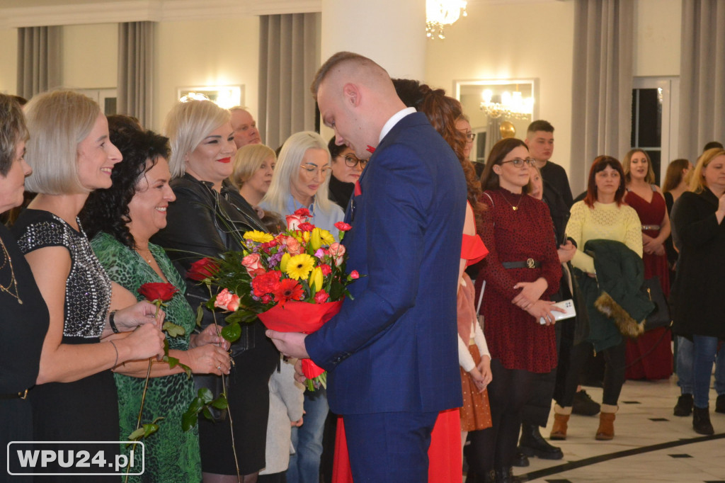 Bal Studniówkowy maturzystów ZS Prusa