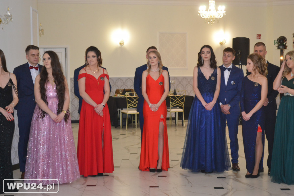 Bal Studniówkowy maturzystów ZS Prusa