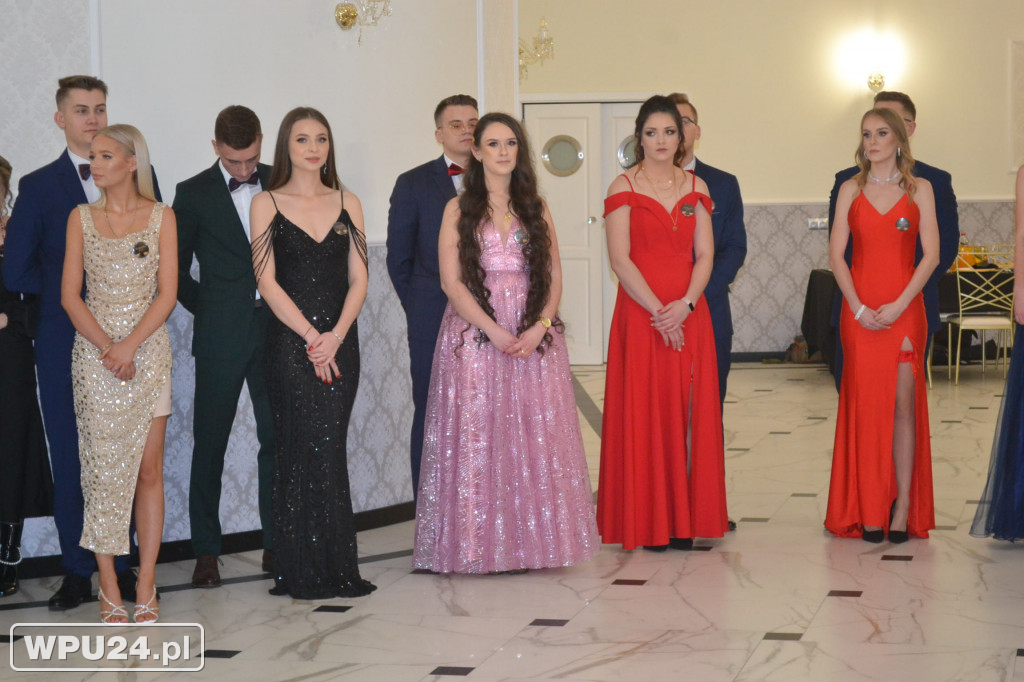 Bal Studniówkowy maturzystów ZS Prusa