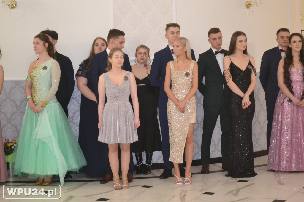 Bal Studniówkowy maturzystów ZS Prusa