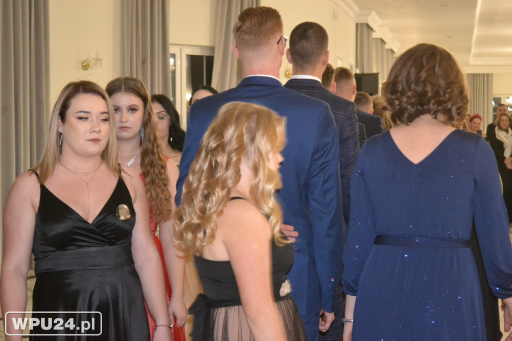 Bal Studniówkowy maturzystów ZS Prusa