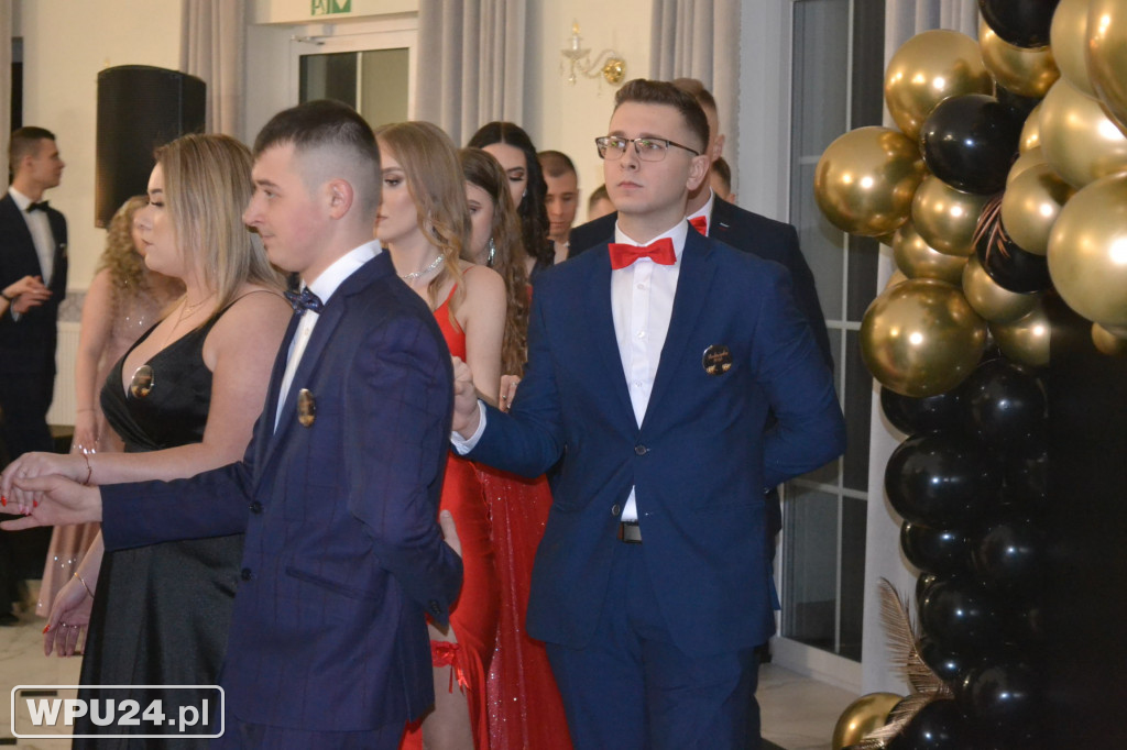 Bal Studniówkowy maturzystów ZS Prusa