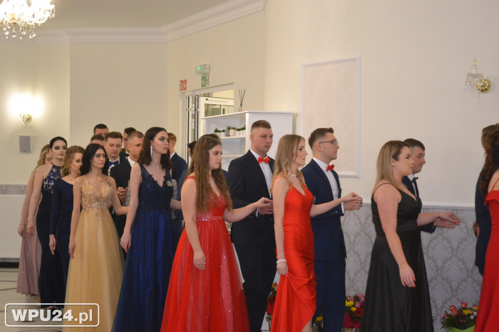 Bal Studniówkowy maturzystów ZS Prusa