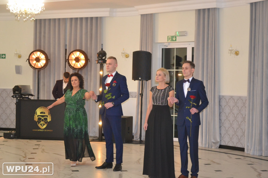 Bal Studniówkowy maturzystów ZS Prusa