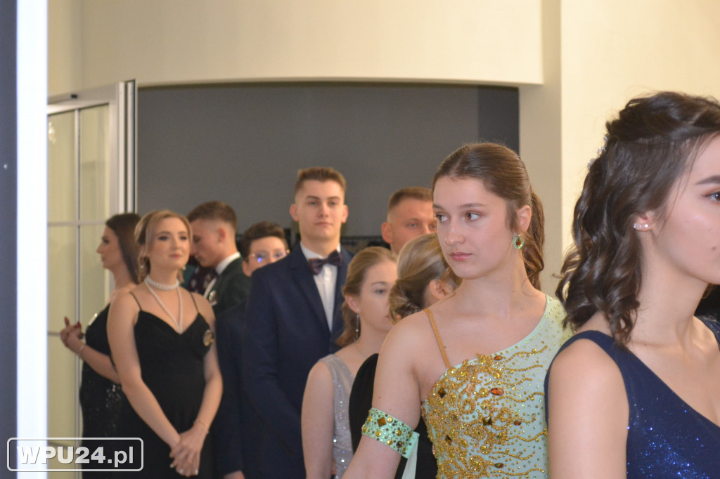 Bal Studniówkowy maturzystów ZS Prusa