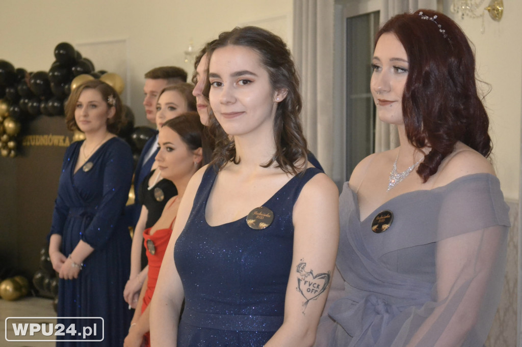 Bal Studniówkowy maturzystów ZS Prusa