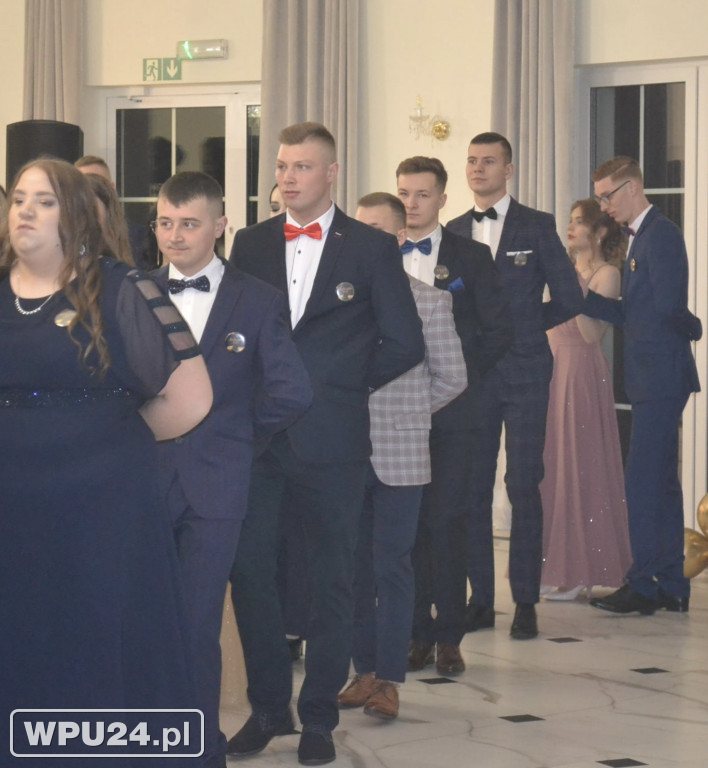 Bal Studniówkowy maturzystów ZS Prusa