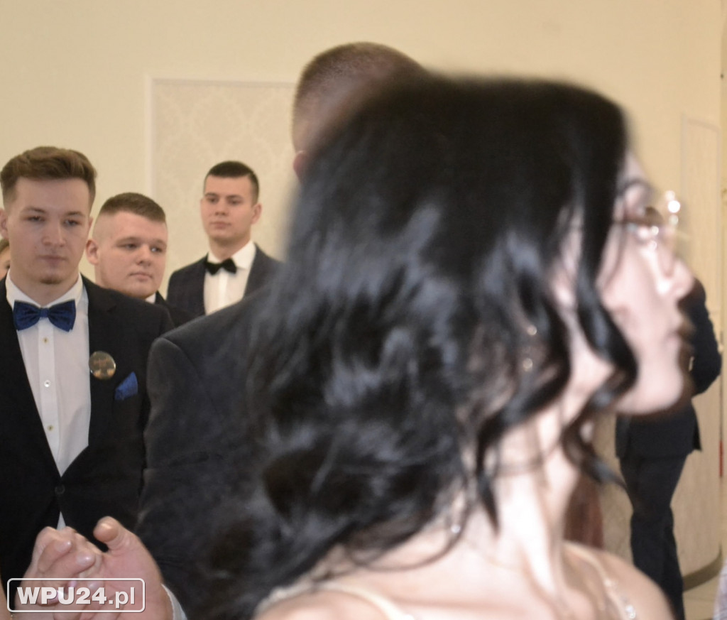 Bal Studniówkowy maturzystów ZS Prusa