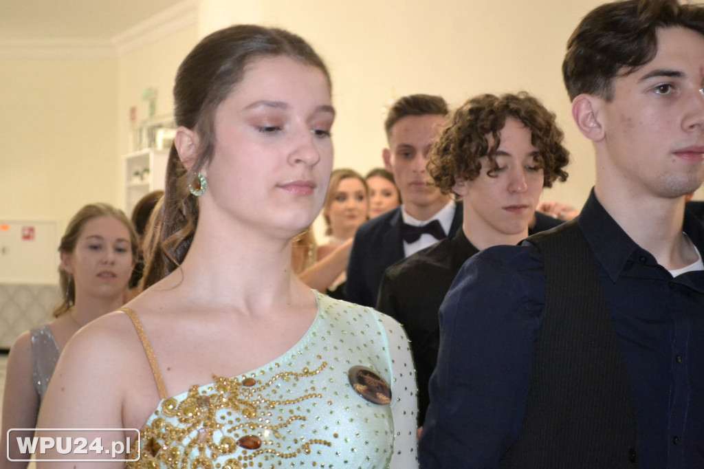 Bal Studniówkowy maturzystów ZS Prusa