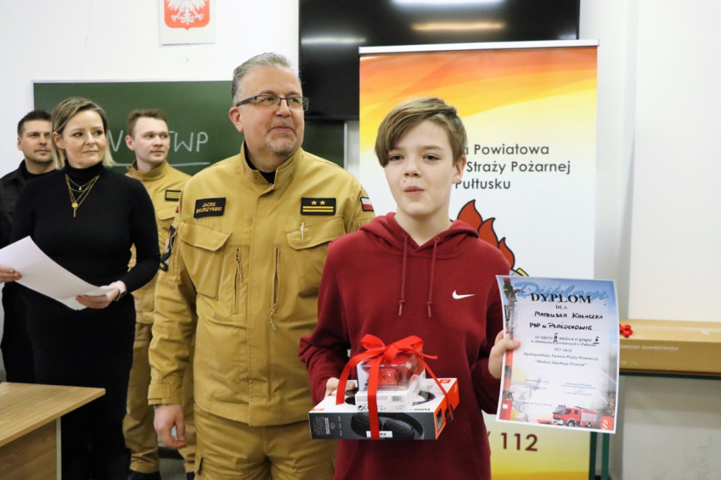 Młodzież zapobiega pożarom