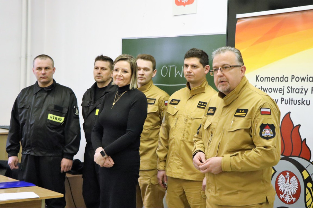 Młodzież zapobiega pożarom