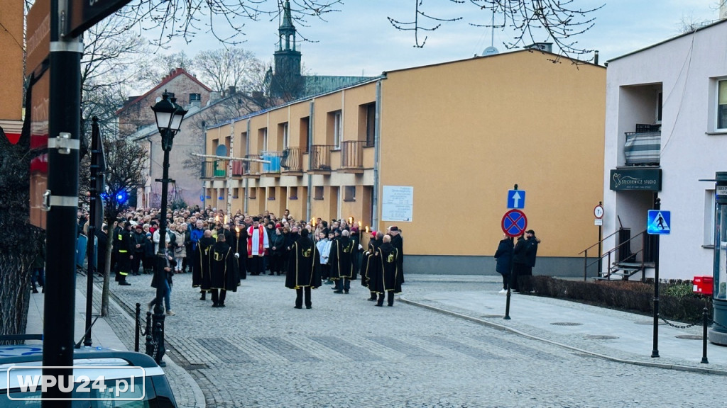 Droga Krzyżowa wiernych w Pułtusku