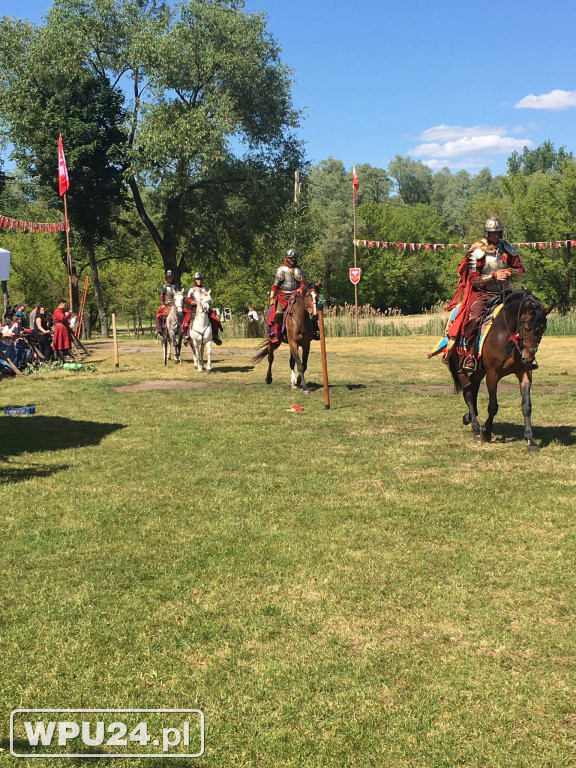 X Piknik z Husarią w Domu Polonii w Pułtusku