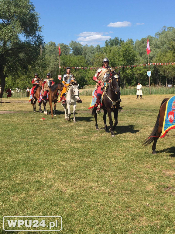 X Piknik z Husarią w Domu Polonii w Pułtusku