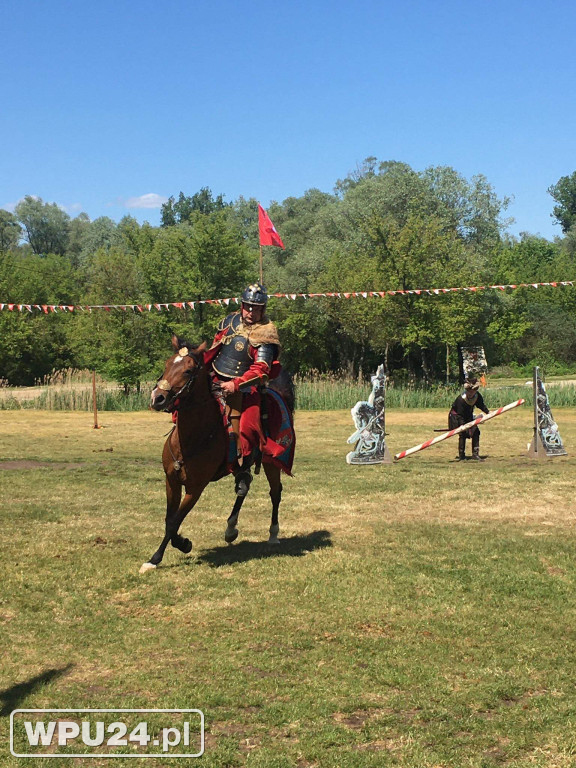 X Piknik z Husarią w Domu Polonii w Pułtusku