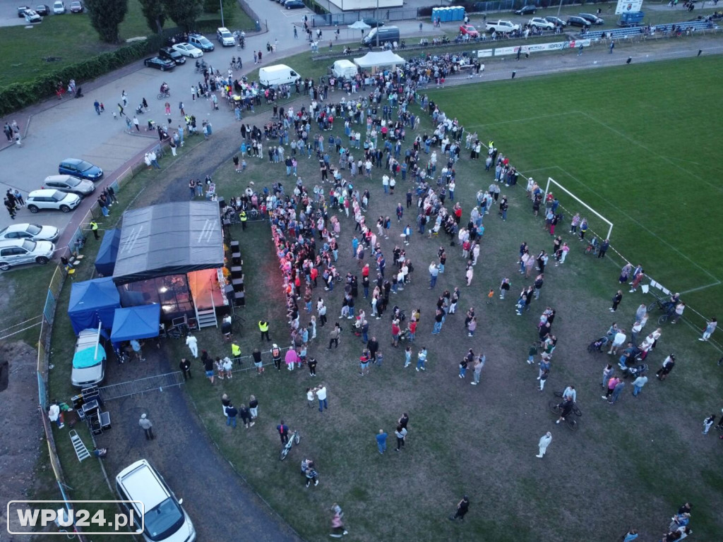 Disco polo na miejskim stadionie