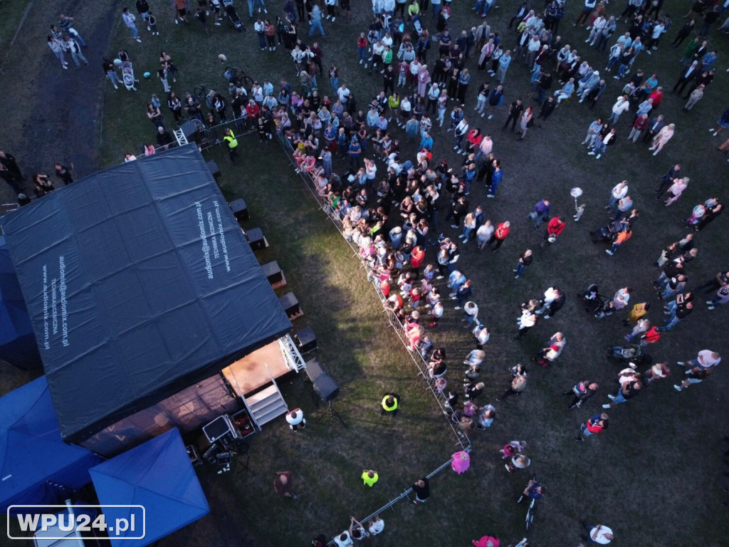 Disco polo na miejskim stadionie