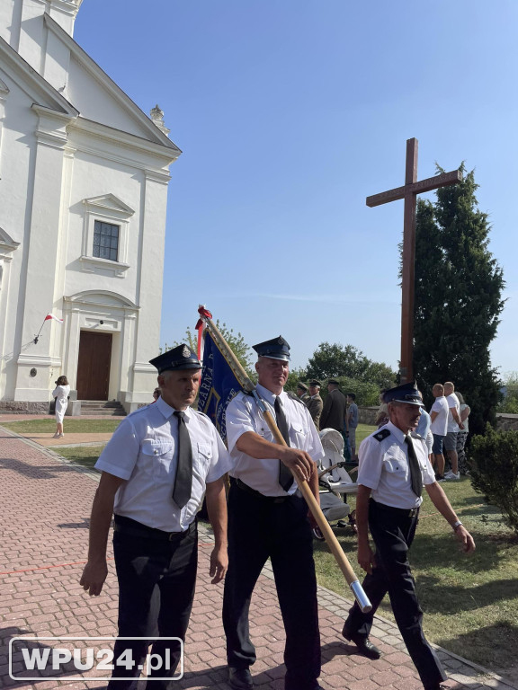 Patriotyczne wspomnienie w Zambskach Kościelnych
