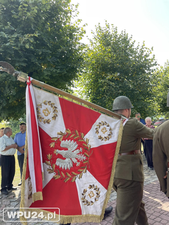 Patriotyczne wspomnienie w Zambskach Kościelnych