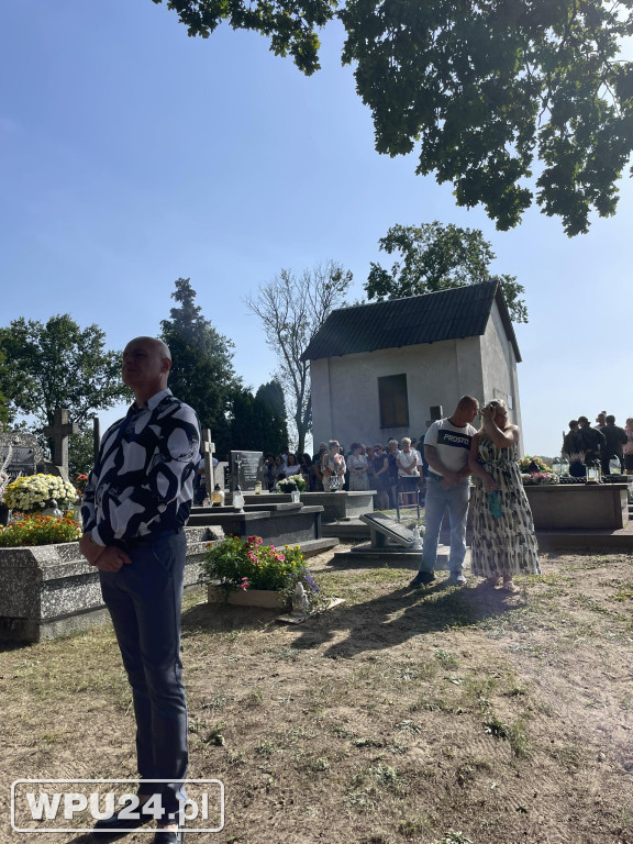 Patriotyczne wspomnienie w Zambskach Kościelnych