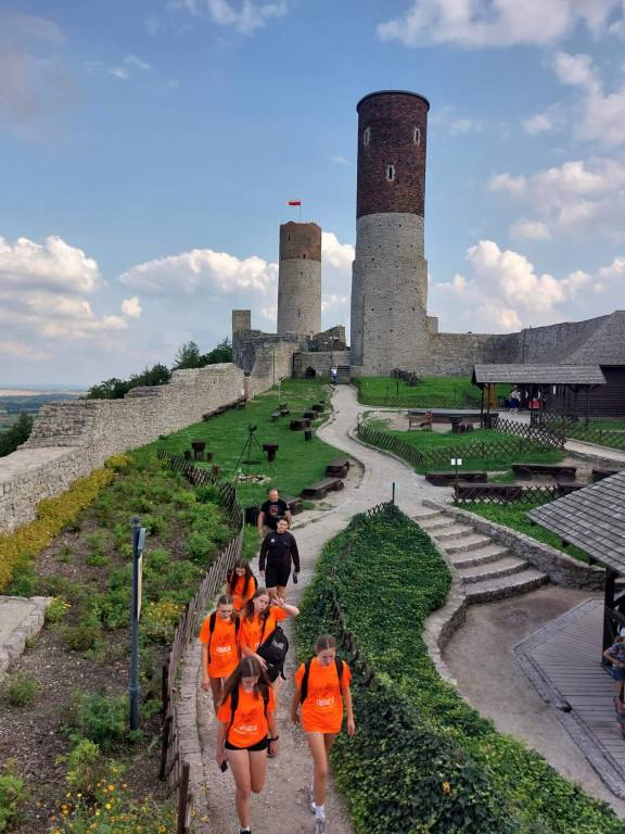 Turniej winniczanek w Kielcach
