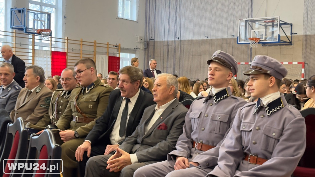 Konkurs: Pieśń ujdzie cało