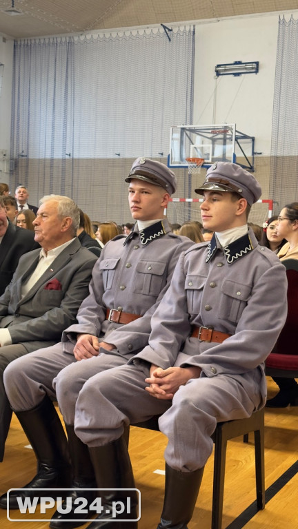 Konkurs: Pieśń ujdzie cało