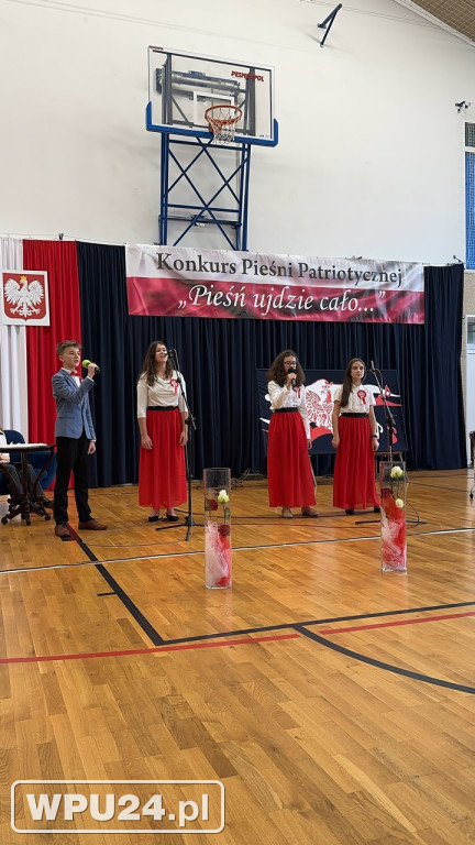 Konkurs: Pieśń ujdzie cało