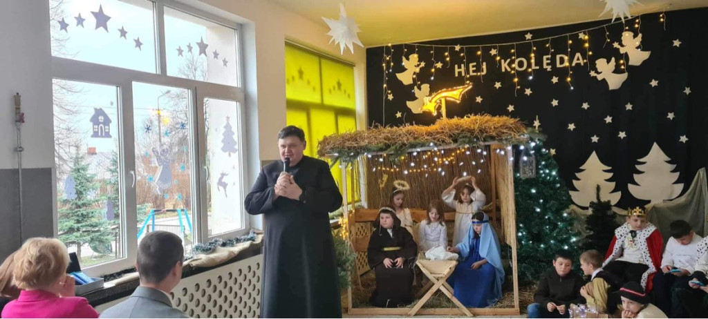 Pokazali szopki, zaśpiewali kolędy