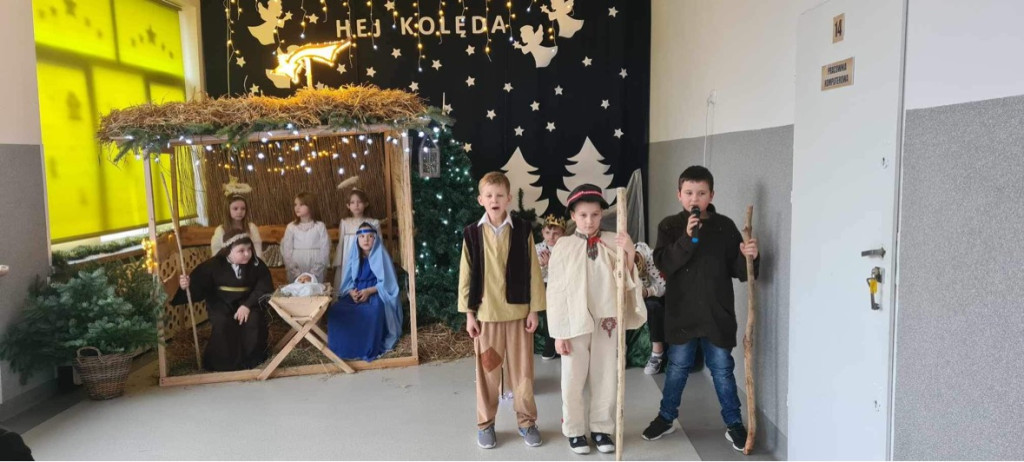 Pokazali szopki, zaśpiewali kolędy