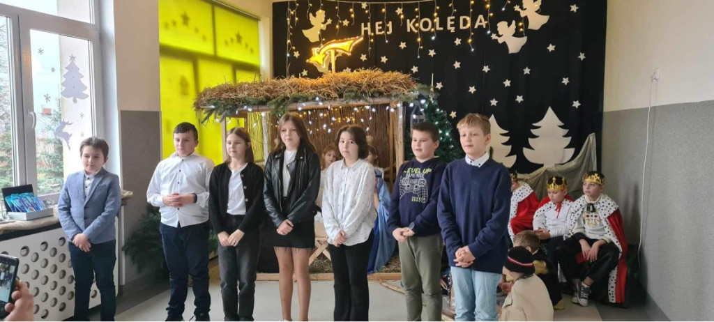 Pokazali szopki, zaśpiewali kolędy