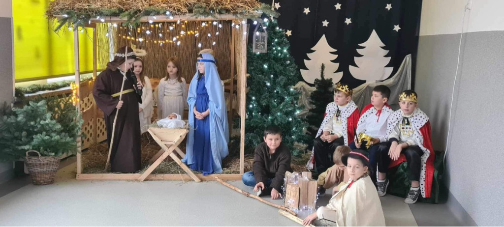 Pokazali szopki, zaśpiewali kolędy