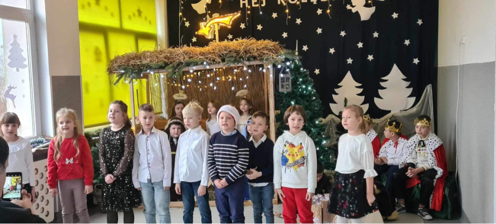 Pokazali szopki, zaśpiewali kolędy