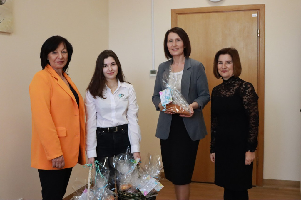 Wielkanocna niespodzianka od uczniów ZS B.Prusa