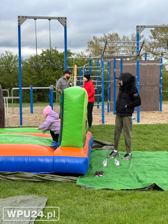 Ostatnie festyny kontrkandydatów