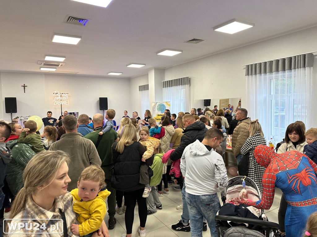 Ostatnie festyny kontrkandydatów