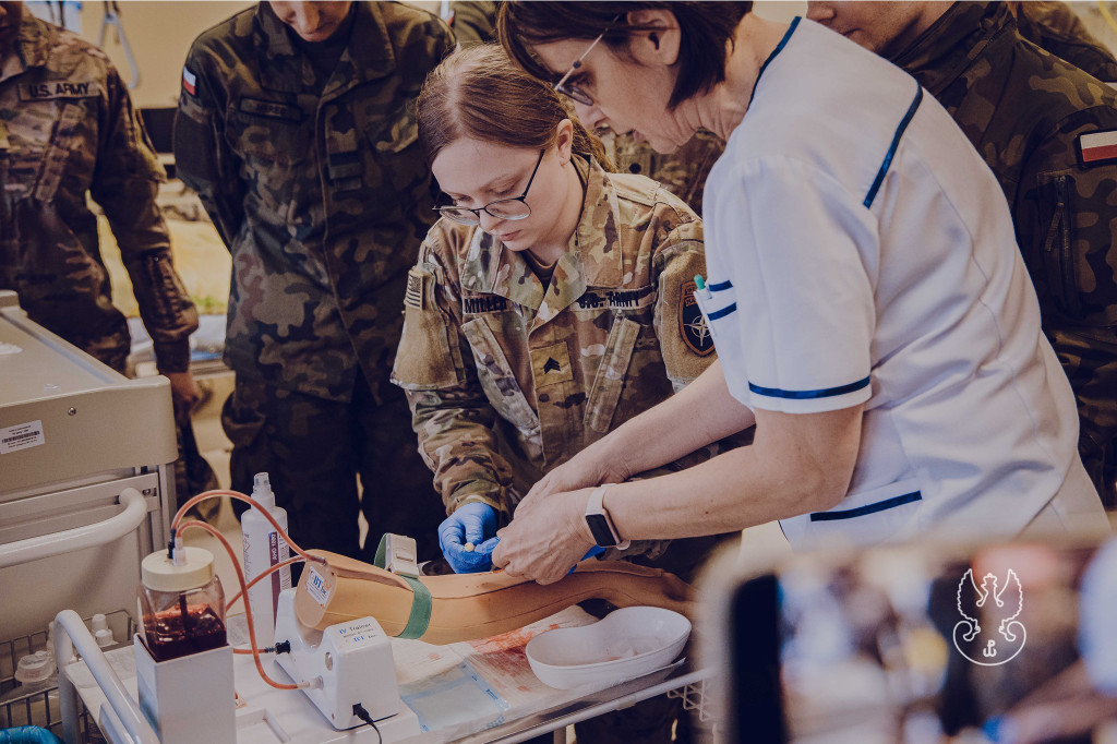 Projekt Women of  NATO