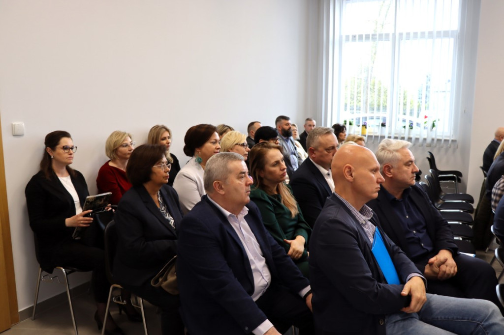 Sesja absolutoryjna z zakończeniem VI kadencji