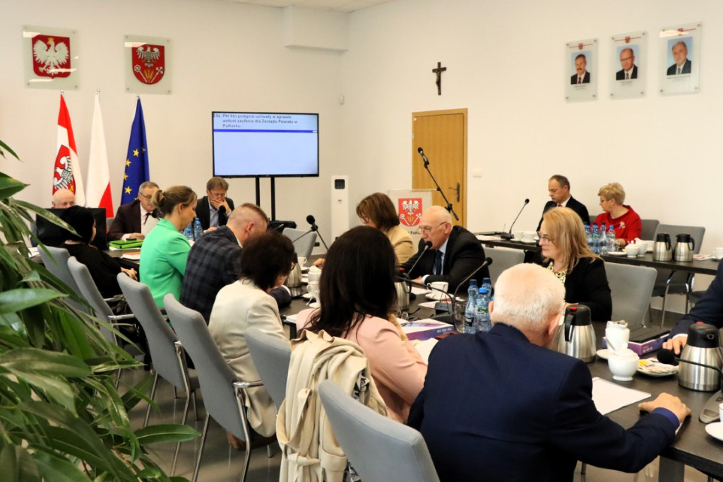 Sesja absolutoryjna z zakończeniem VI kadencji