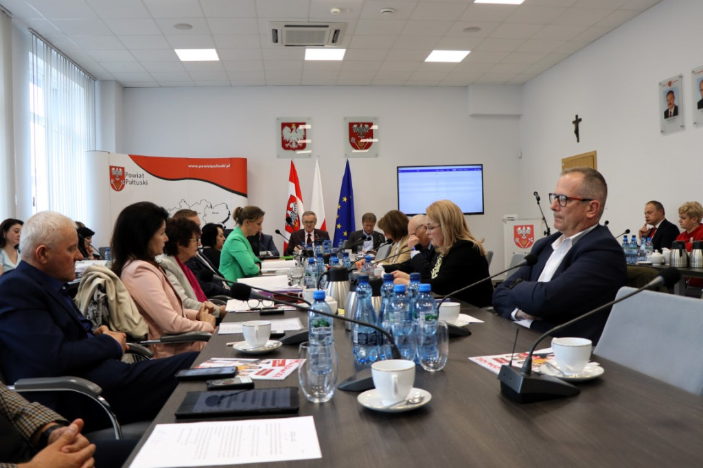 Sesja absolutoryjna z zakończeniem VI kadencji