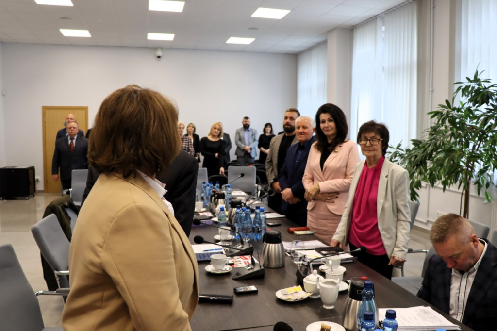 Sesja absolutoryjna z zakończeniem VI kadencji