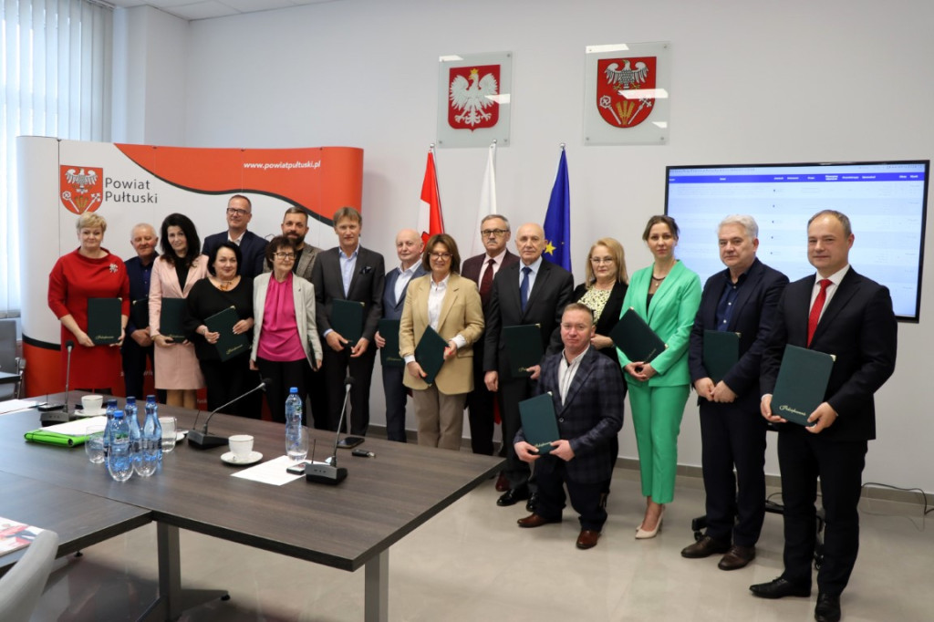 Sesja absolutoryjna z zakończeniem VI kadencji