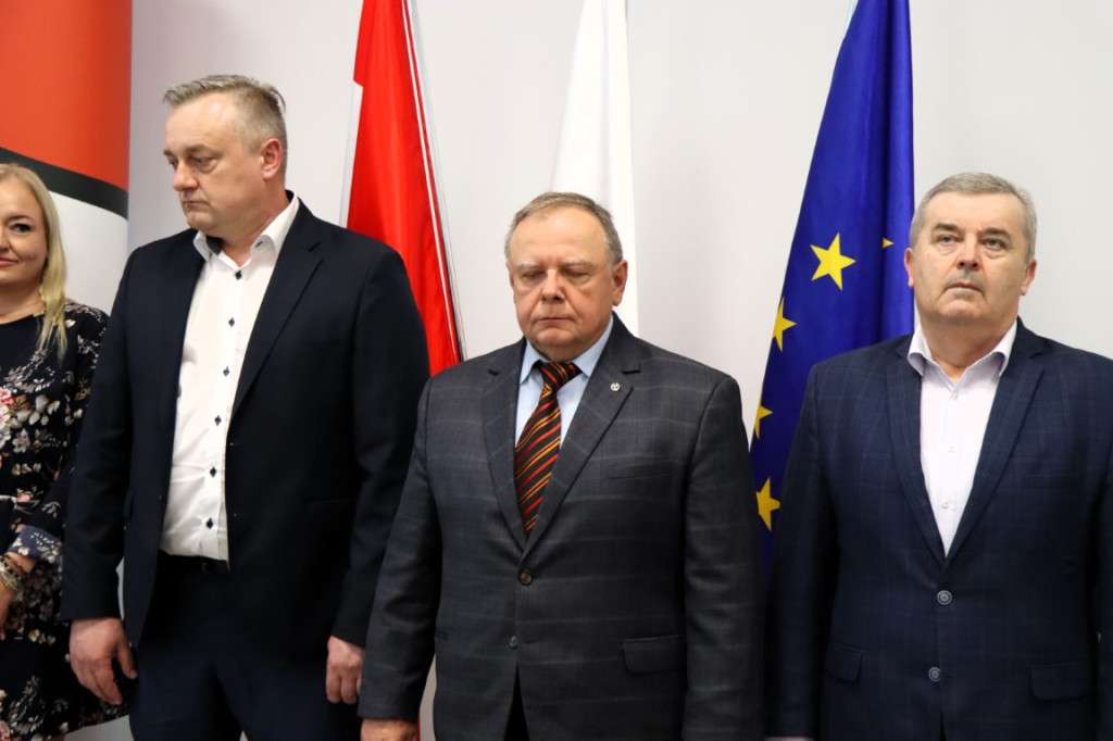Sesja absolutoryjna z zakończeniem VI kadencji