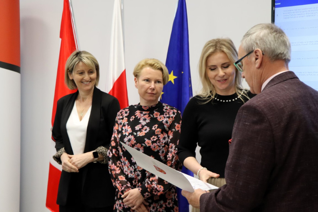 Sesja absolutoryjna z zakończeniem VI kadencji
