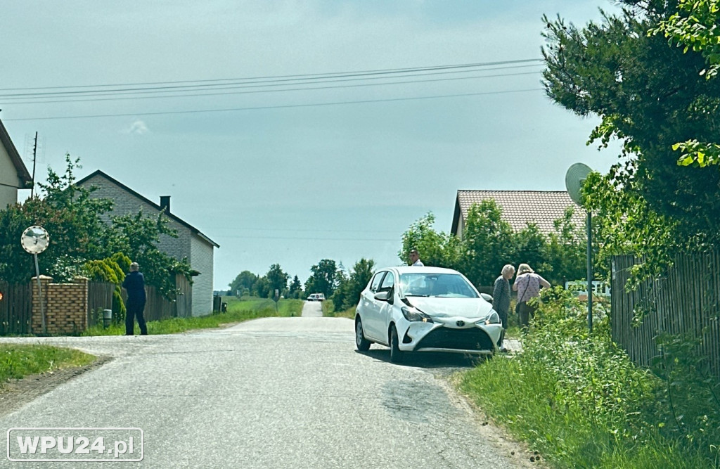 Zdarzenie drogowe w Gładczynie Rządowym